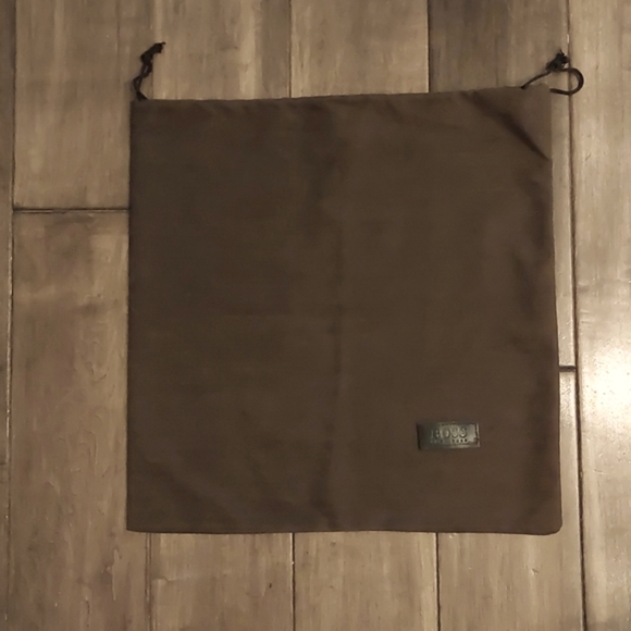 HUGO BOSS BROWN 15" X 15" DRAWSTRING DUSTBAG - Picture 5 of 6